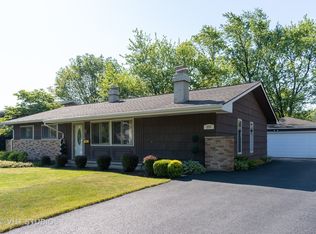 375 Frederick Ln, Hoffman Estates, IL 60169