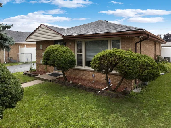 6533 W 102nd Pl, Chicago Ridge, IL 60415