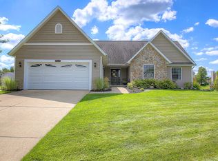 4624 Sheldon Ct, Hudsonville, MI 49426