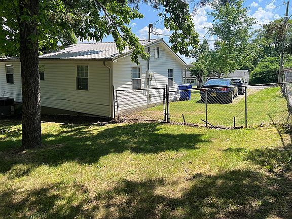 4th image of 1504 Fore Dr SW