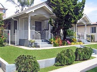 1st image of 1634 Colby Ave