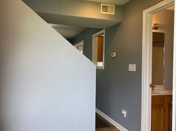 1026 Stonecrest Ct, Lawrenceburg, KY 40342