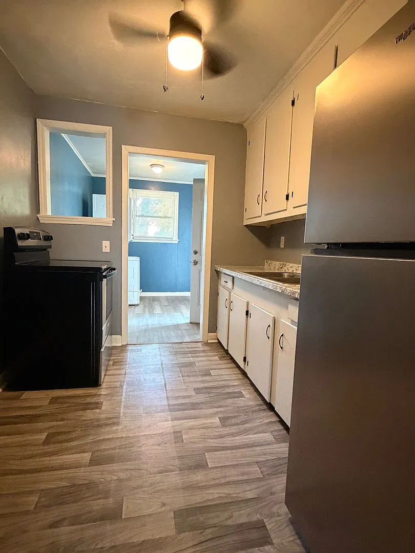 Hickory9451 — Photo 3