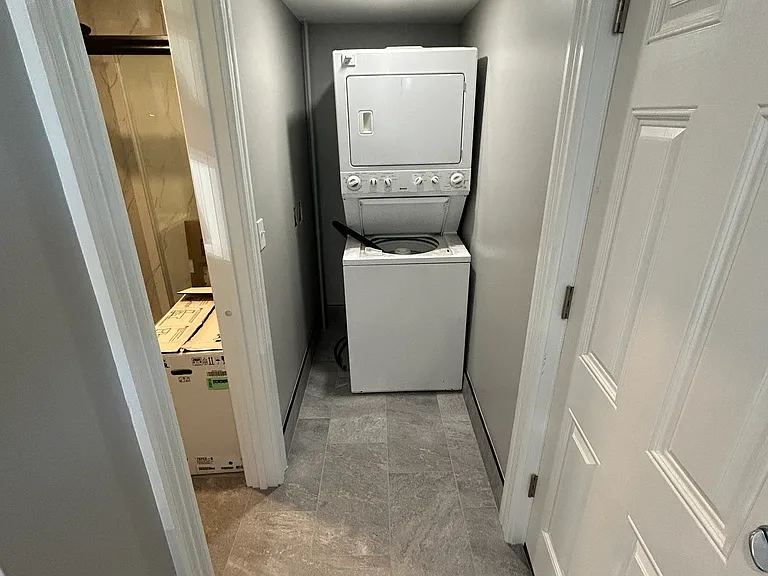 Laundry in Unit