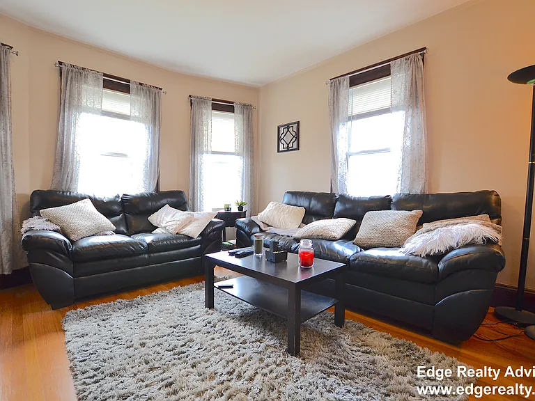 12 S Crescent Cir #2 — Photo 9