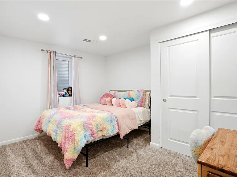 6162 Jellison Way — Photo 35