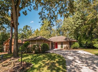 65 Hiwon Dr, Conroe, TX 77304