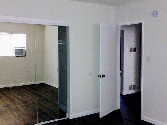 5th image of 755 E Pine St APT 17