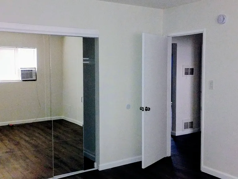 755 E Pine St #17 — Photo 5