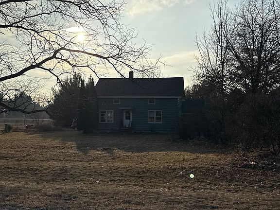 2nd image of 15814 Prairie Rd