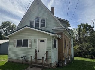 565 Indiana Rd, Creekside, PA 15732