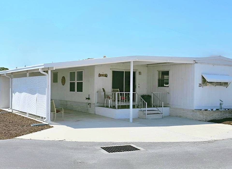 1st image of 28 Bliss Rd