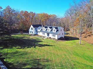 9 Maplewood Rd, Ridgefield, CT 06877