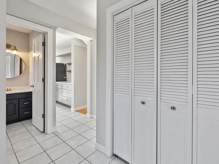 16 Crescent Dr — Photo 24