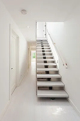 Sold by Owner | media 9