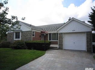 1685 Putney Rd, Valley Stream, NY 11580