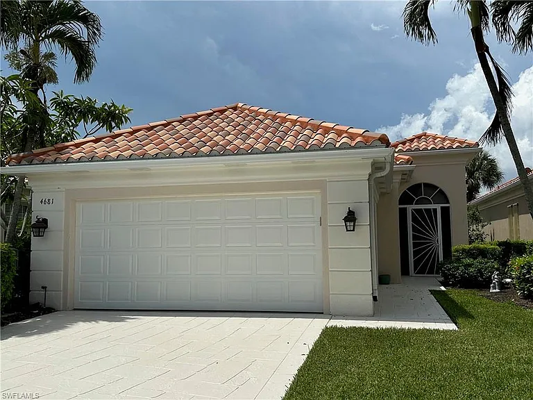 4681 Rio Poco Ct — Photo 32
