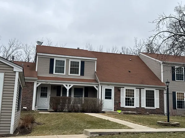 104 Hickory Ln, Cary, IL 60013