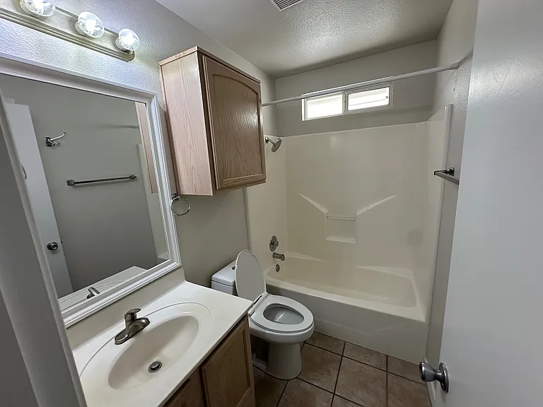 14922 Aquarius St — Photo 25