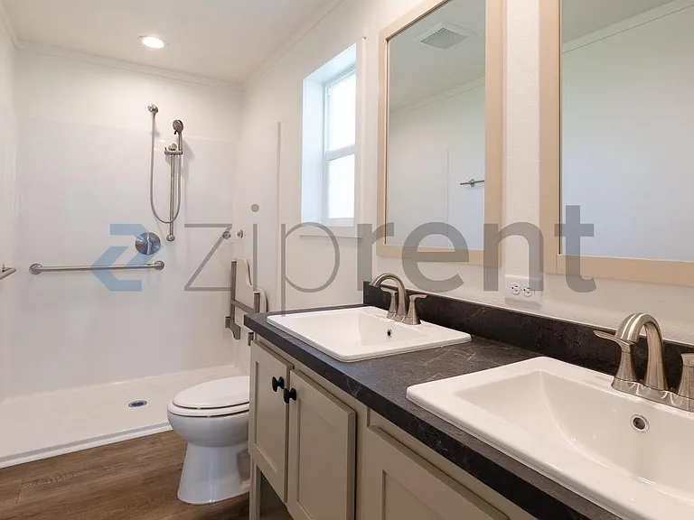 23143 Lowe Rd E — Photo 25