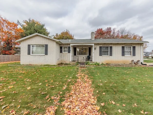 201 Lynn Dr, Seville, OH 44273