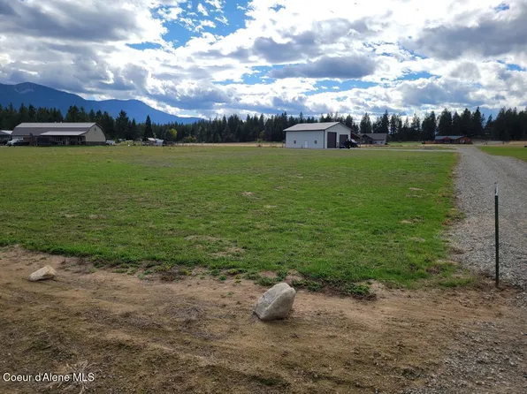 620 E Mountain View Rd, Moyie Springs, ID 83845