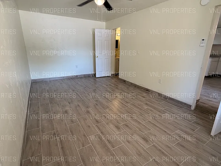 1083 9th St #2 — Photo 4