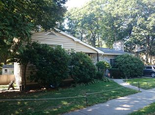 346 Newton St, Brookline, MA 02467