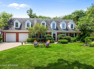 2530 Peachtree Ln, Northbrook, IL