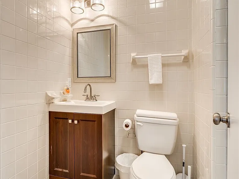 10932 Copperfield Dr — Photo 22