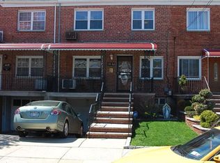 5934 70th St, Maspeth, NY 11378
