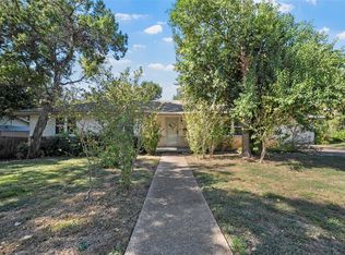4600 Robinwood Dr, Waco, TX 76708