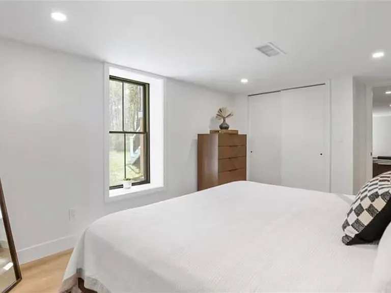 44 Quannacut Rd — Photo 12