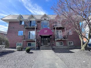 27 Gordon St APT 204, Framingham, MA 01702