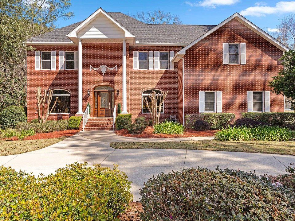 1st image of 4036 McLaughlin Dr