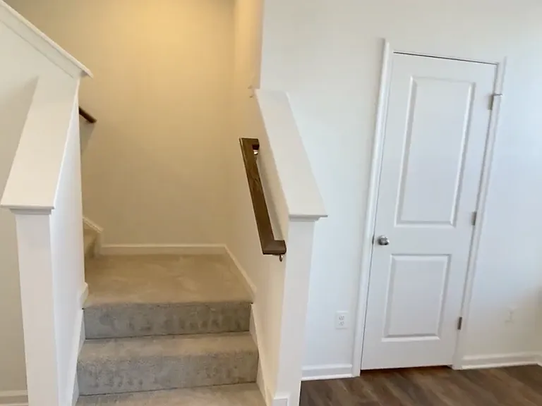 37 Abigail St — Photo 16