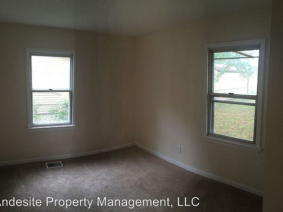 5th image of 8280 Rushton Dr