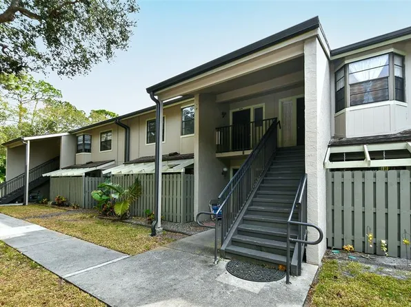 5607 Summerside Ln #45B, Sarasota, FL 34231