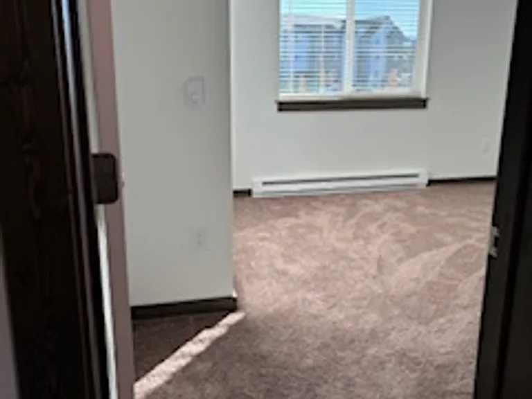 1200 Abigail Ln — Photo 11