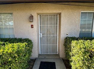 15050 Sequoia St APT 6, Hesperia, CA 92345