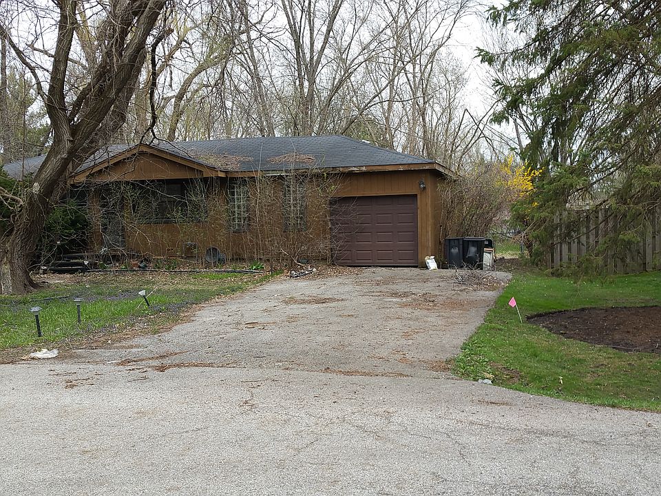 1st image of 20887 N Dogwood St