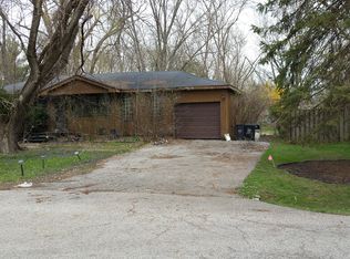 20887 N Dogwood St, Deerfield, IL