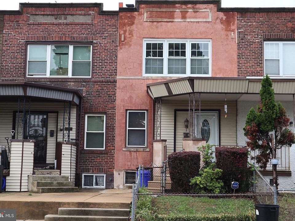 1st image of 2546 S 68th St