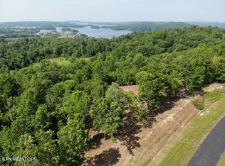 W Mountain Dr, Rockwood, TN 37854