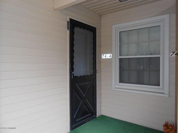 2nd image of 7464 Pinegrove Dr #51