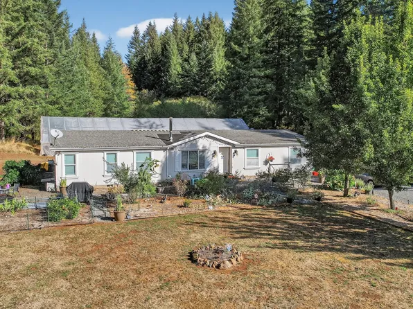 27331 S Skinner Rd, Estacada, OR 97023