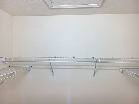5th image of 1050 Fisk Park Dr
