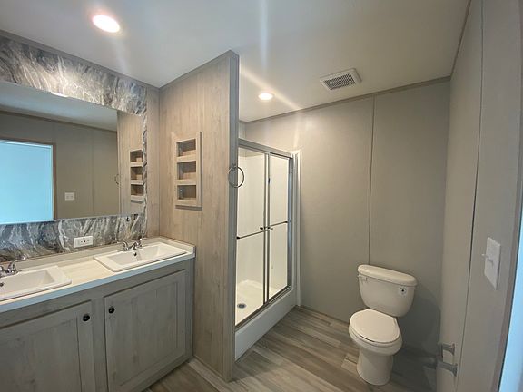 3rd image of 46404 Sue Dr #63