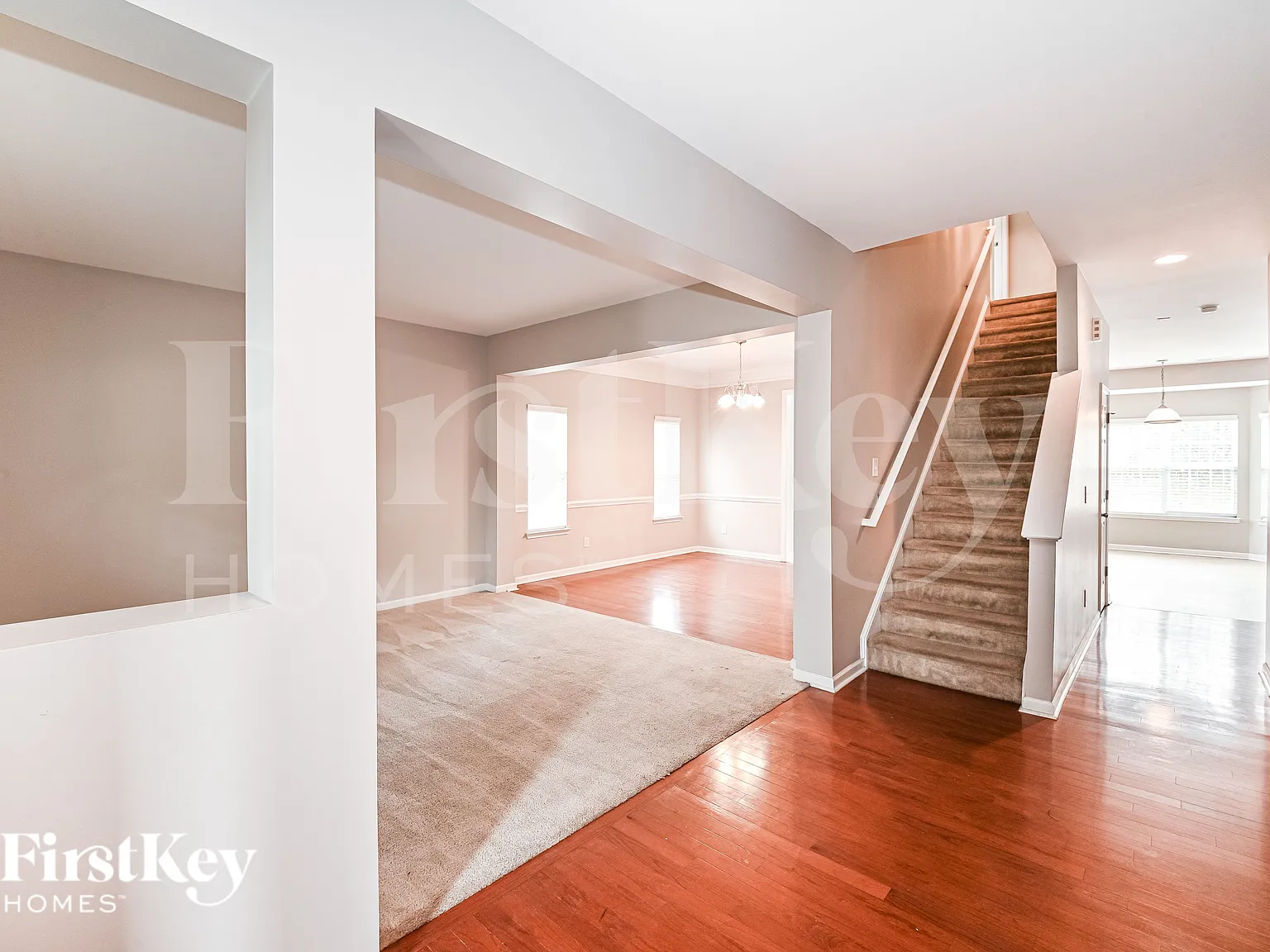 4 bed, 2.5 bath, 2859 sqft, $2,055 — Photo 3