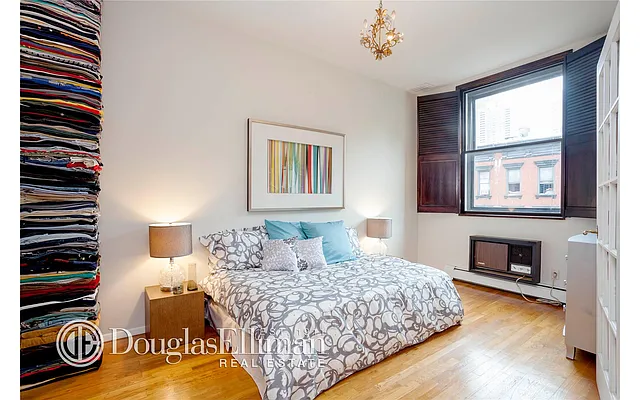 Sold by Douglas Elliman | media 7